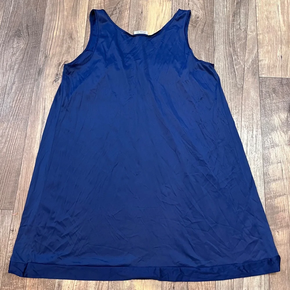 Vanity Fair‎ Vintage Navy Blue Nylon Nightgown Sleeveless Embroidered Chemise L